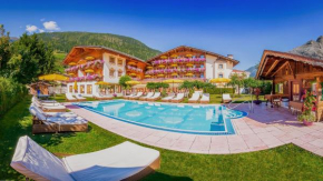 Гостиница Alpenhotel Tirolerhof  Нойштифт, Штубайталь